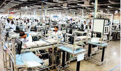 25% Tariffs on iPhone