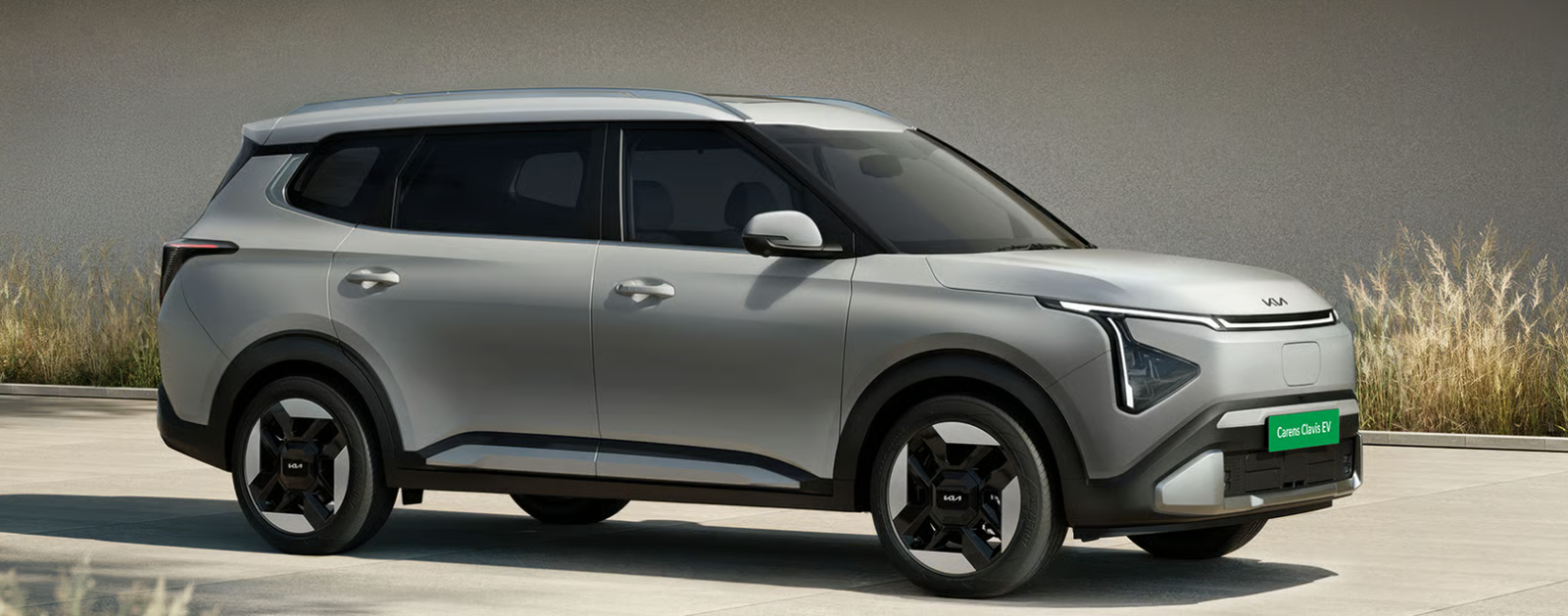 New Kia Carens Clavis EV 2025